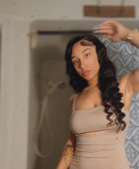 Pinkypeaches