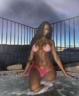 Mistress Escort