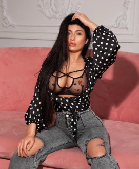 Helen 
